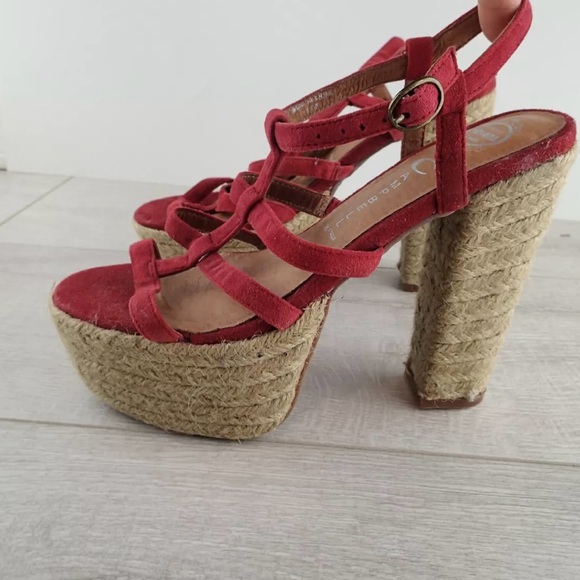 Jeffrey Campbell platforms red suede - Picture 1 of 6